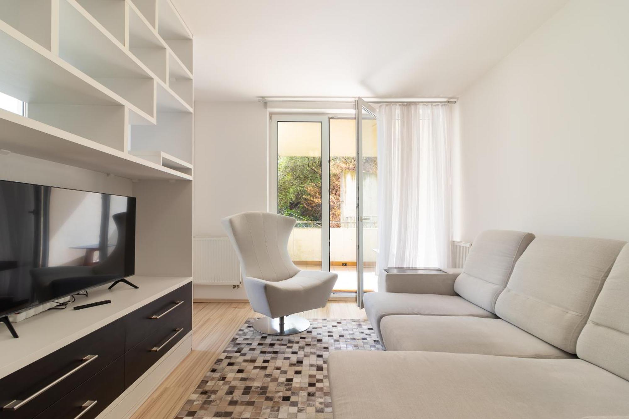 Peace And Comfort Near Center With Balcony, 500mb Wifi 公寓 布拉格